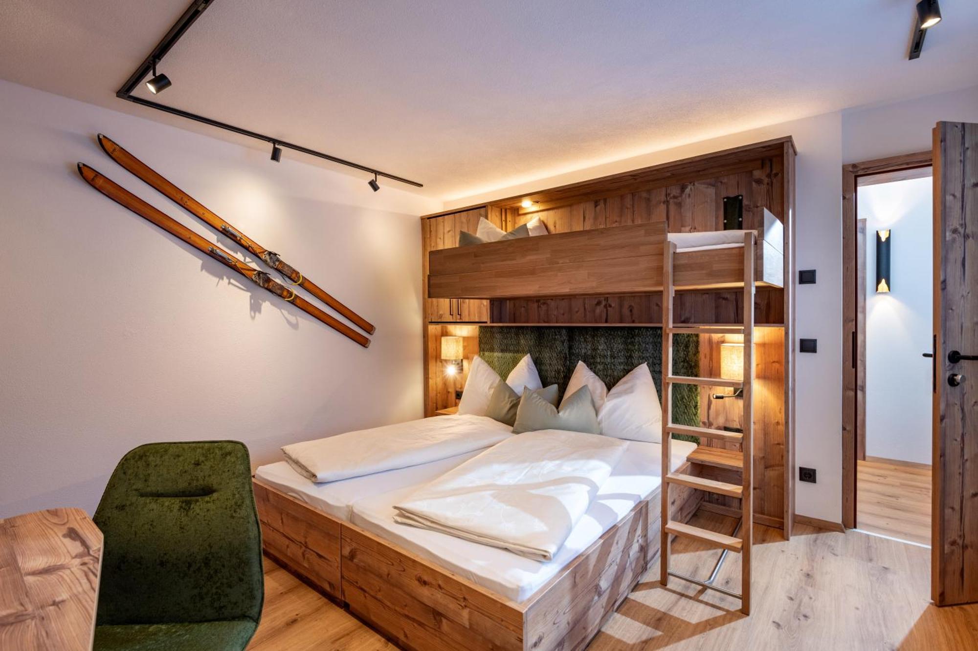 Anja'S Schoenblick - Bed & Breakfast 盖洛斯 外观 照片