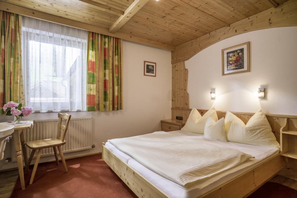 Anja'S Schoenblick - Bed & Breakfast 盖洛斯 外观 照片
