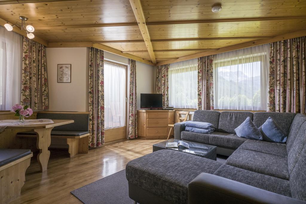 Anja'S Schoenblick - Bed & Breakfast 盖洛斯 外观 照片