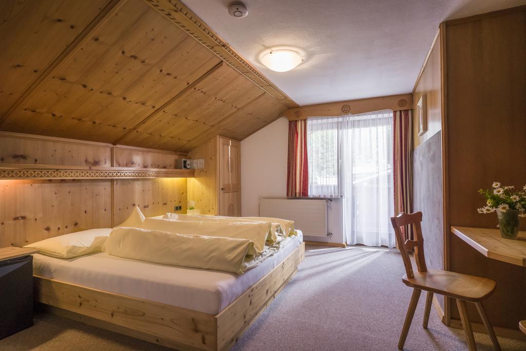 Anja'S Schoenblick - Bed & Breakfast 盖洛斯 外观 照片