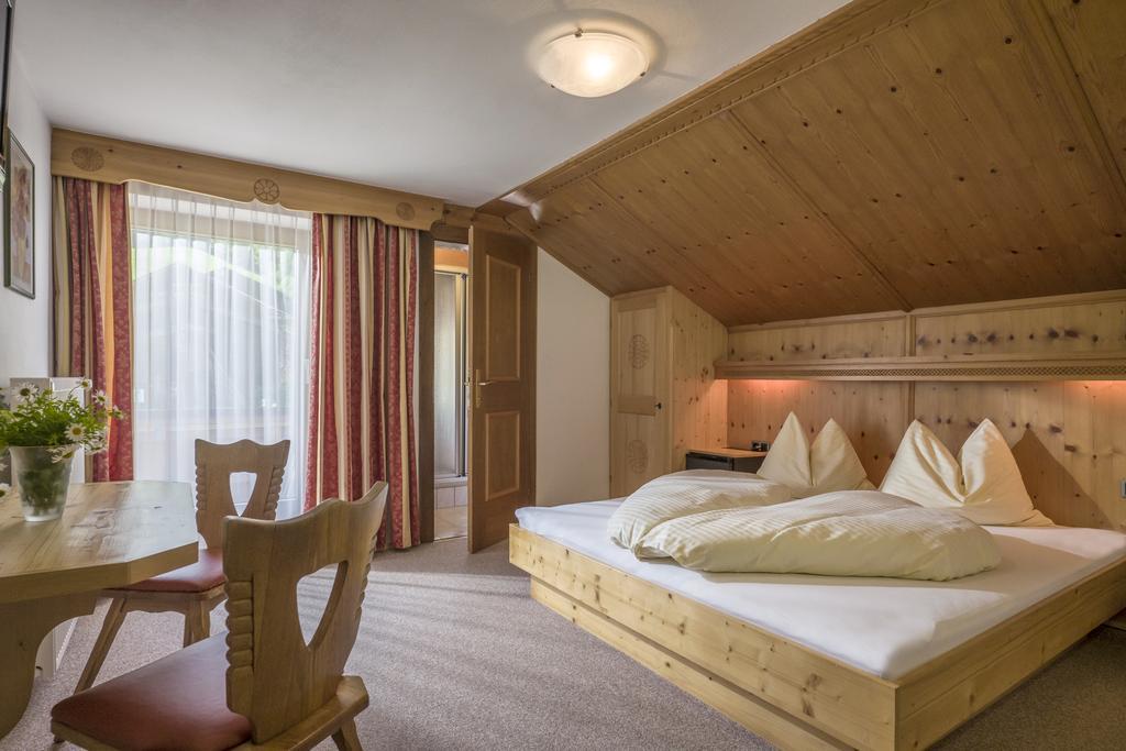 Anja'S Schoenblick - Bed & Breakfast 盖洛斯 外观 照片